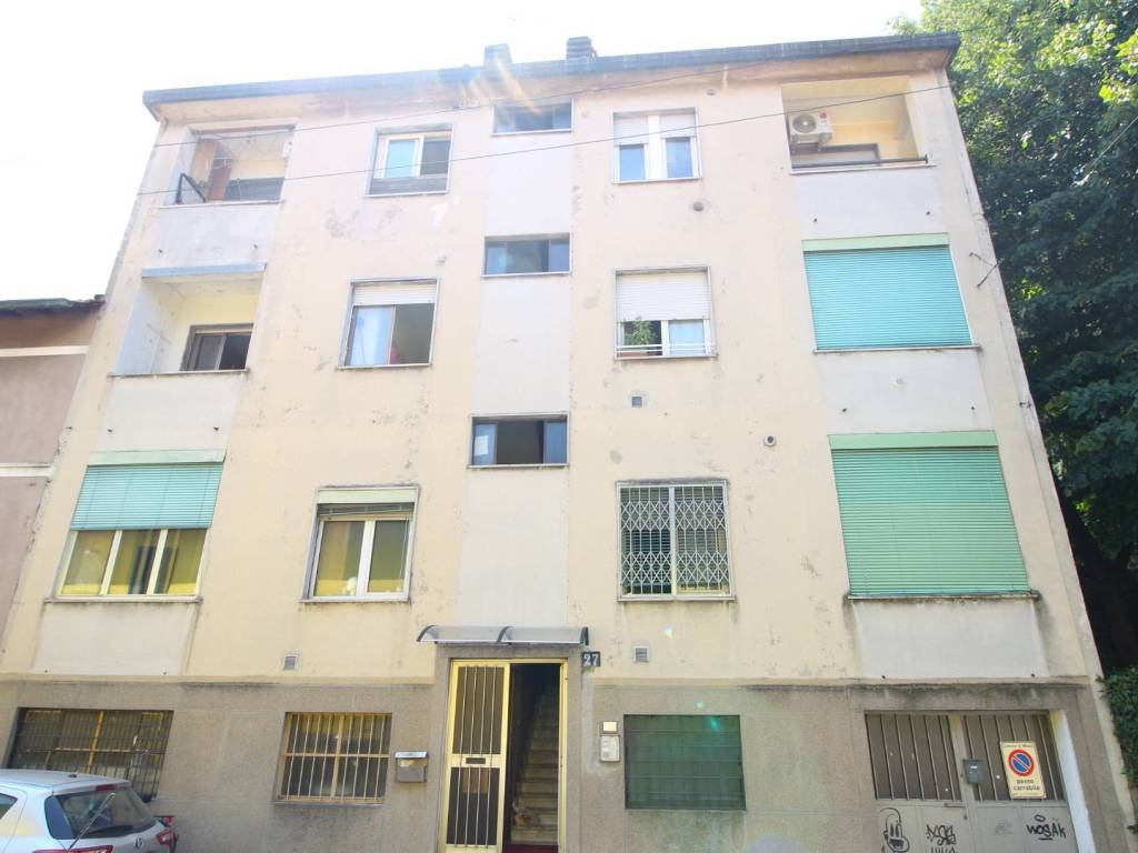 appartamento in vendita a Milano in zona Gorla