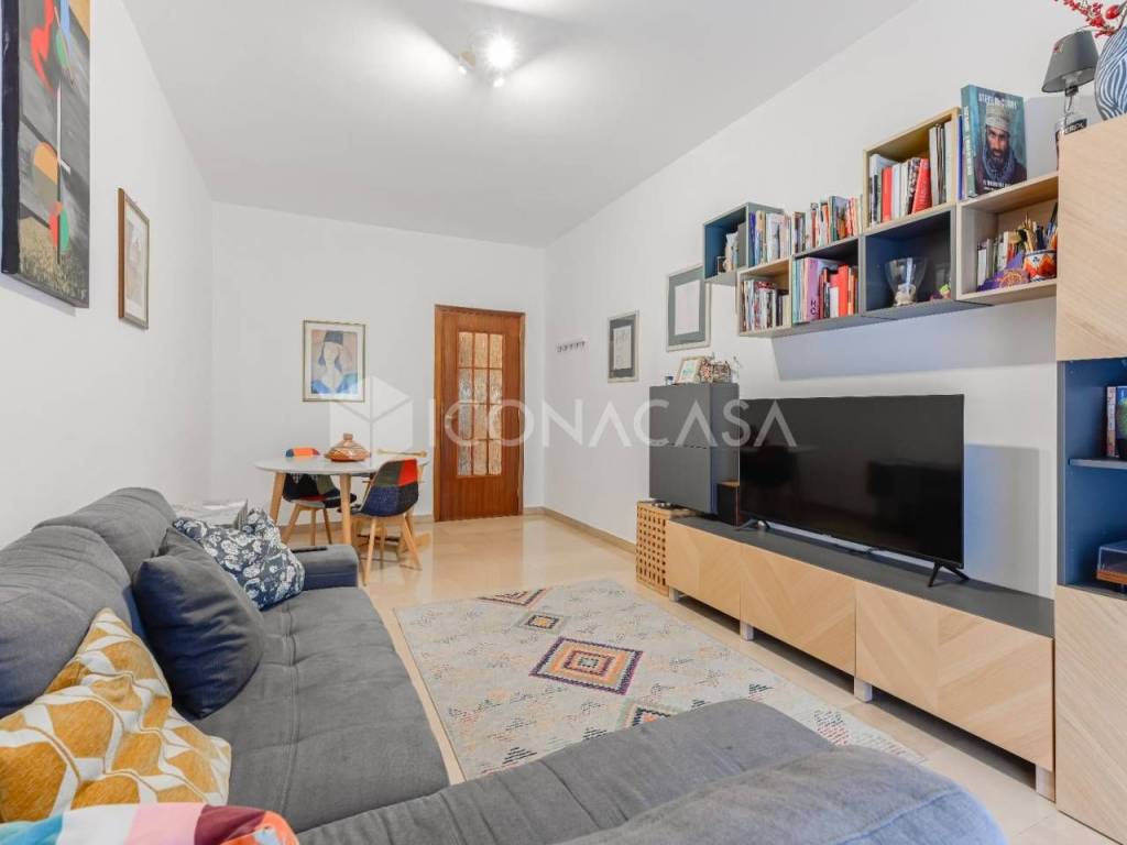 appartamento in vendita a Milano in zona Loreto