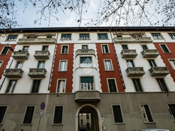 appartamento in vendita a Milano in zona Bocconi
