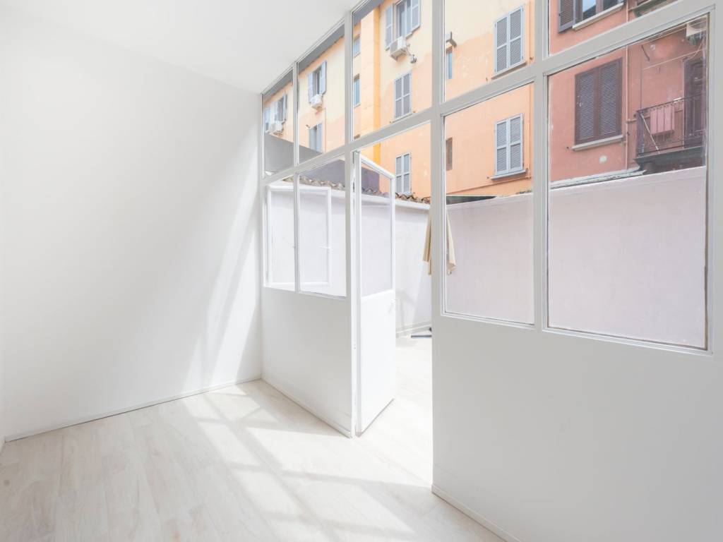 appartamento in vendita a Milano in zona Piazzale Lodi