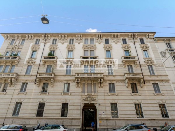 appartamento in vendita a Milano in zona Porta Venezia