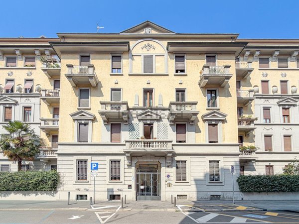 appartamento in vendita a Milano in zona Città Studi