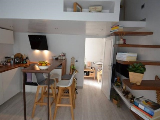 appartamento in vendita a Milano in zona Cadorna