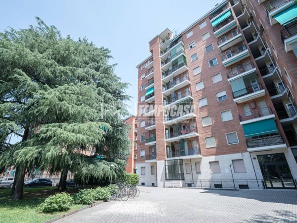 appartamento in vendita a Milano in zona Niguarda