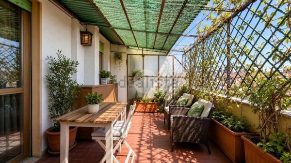 appartamento in vendita a Milano in zona Stadera