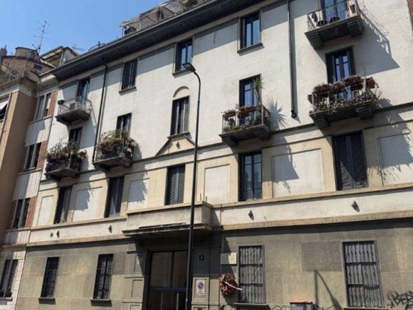 appartamento in vendita a Milano in zona Casoretto