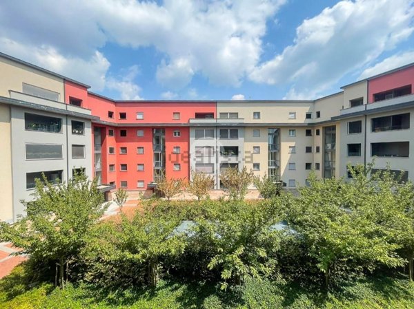 appartamento in vendita a Milano in zona Affori