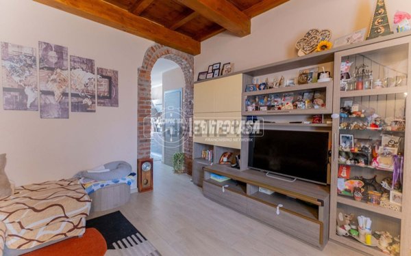 appartamento in vendita a Milano in zona Bruzzano