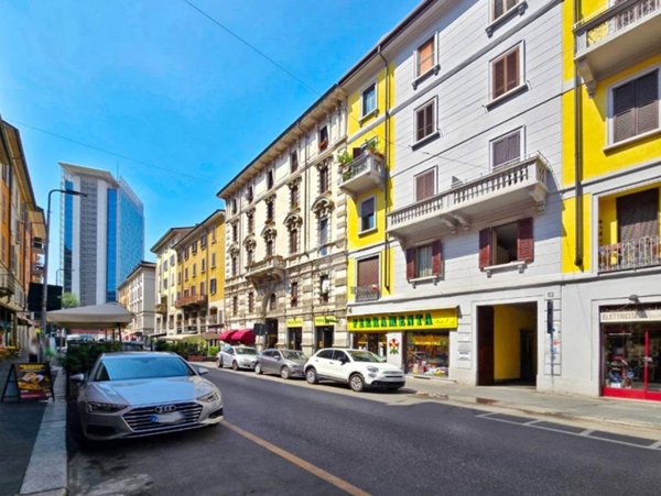 appartamento in vendita a Milano in zona Isola