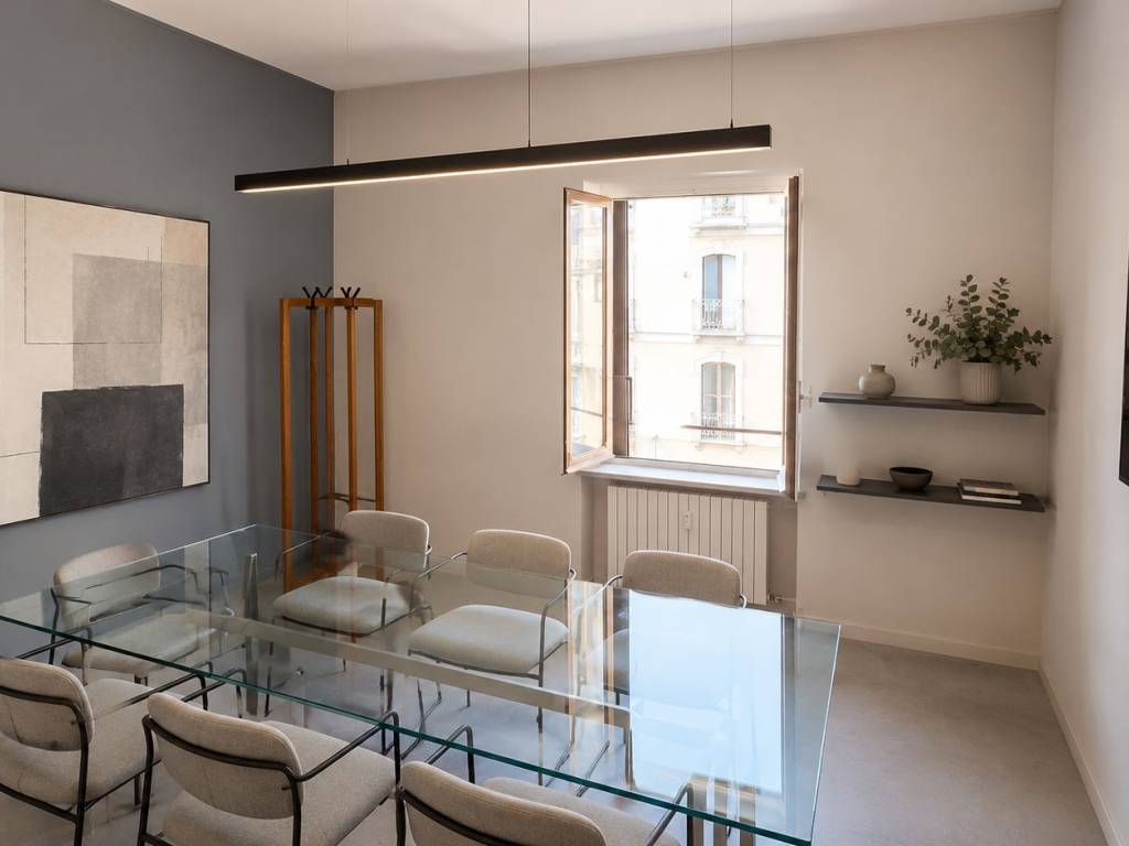 appartamento in vendita a Milano in zona Cadorna