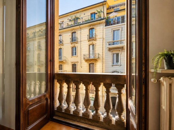 appartamento in vendita a Milano in zona Cadorna