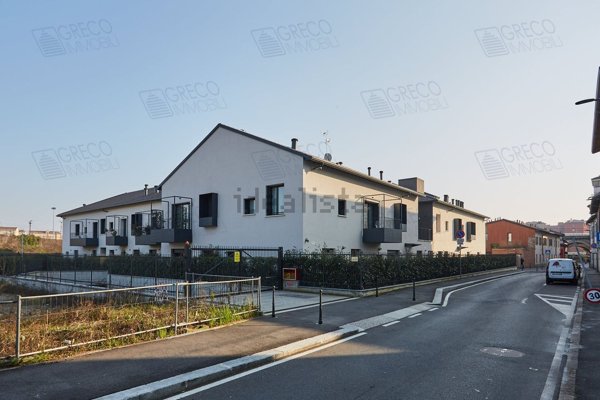 casale in vendita a Milano in zona Greco