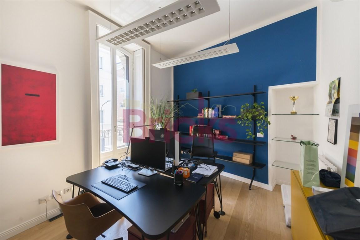 ufficio in vendita a Milano in zona Il Portello