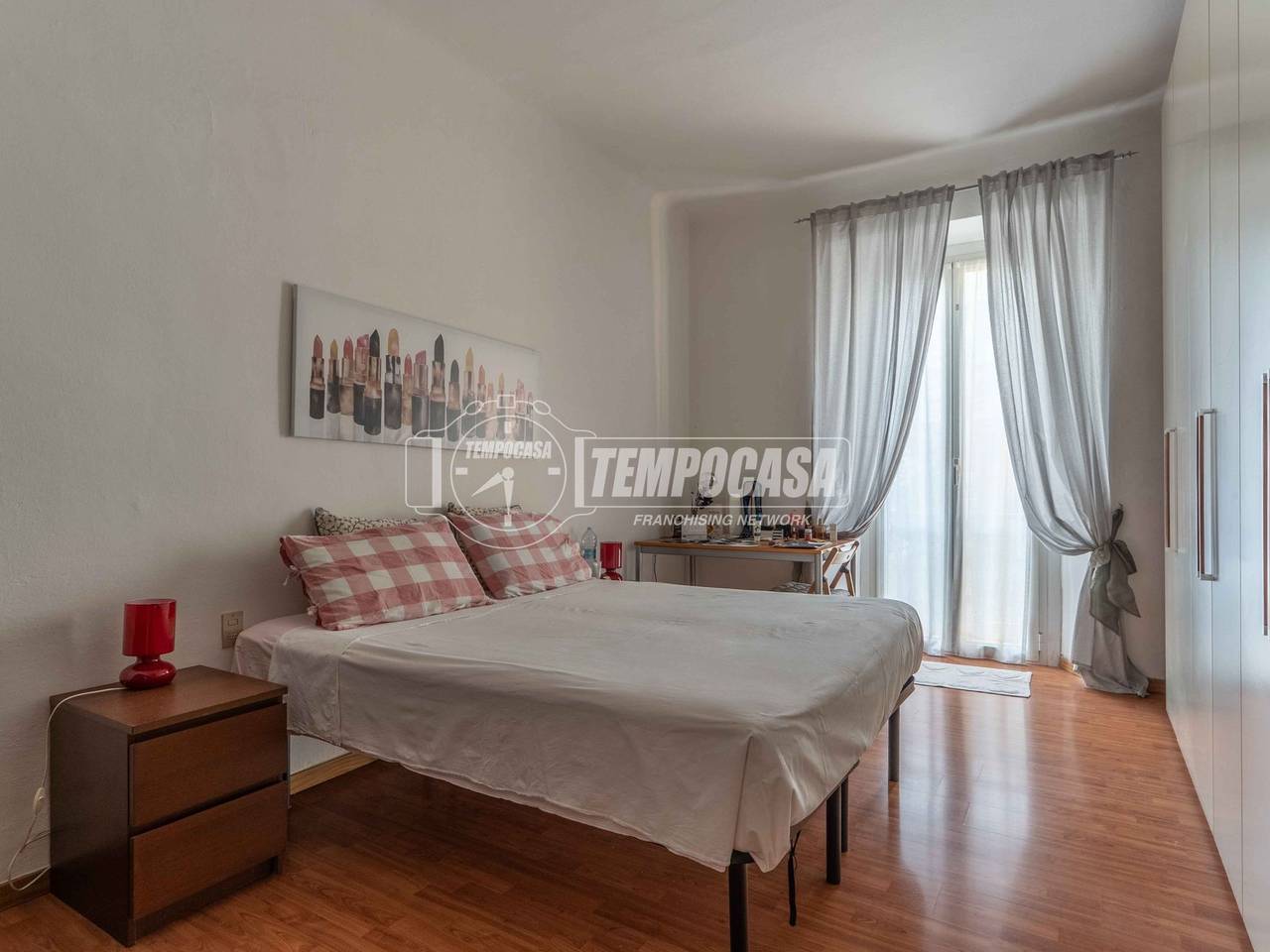 appartamento in vendita a Milano in zona Tibaldi