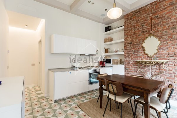 appartamento in vendita a Milano in zona Loreto