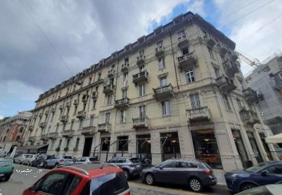 appartamento in vendita a Milano in zona Isola