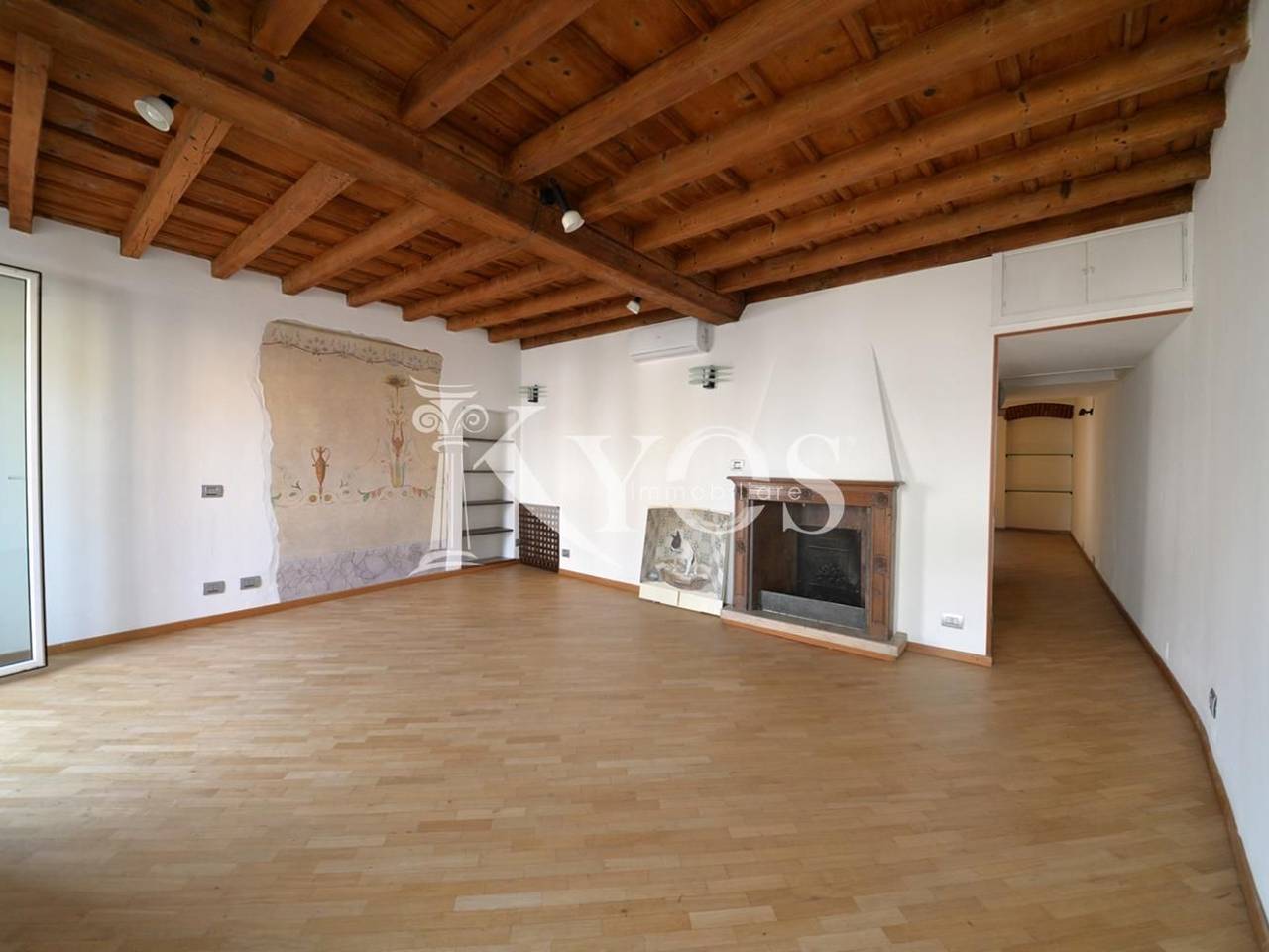 appartamento in vendita a Milano in zona Porta Genova