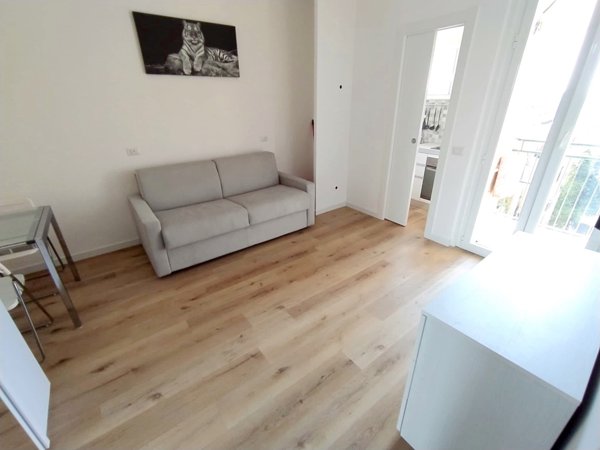 appartamento in vendita a Milano in zona Porta Genova