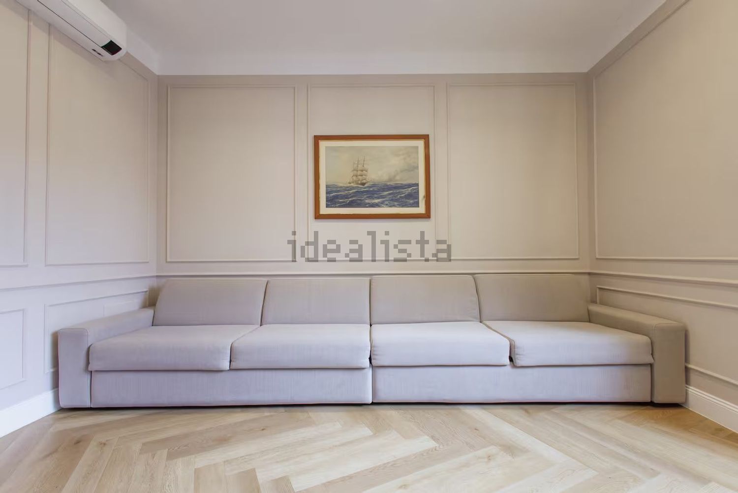 appartamento in vendita a Milano in zona Porta Nuova