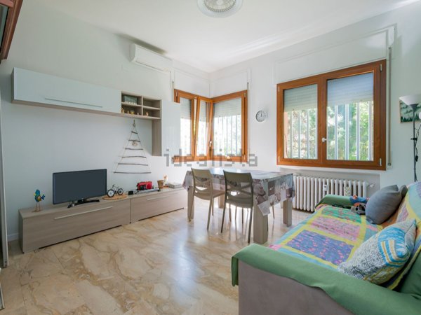 appartamento in vendita a Milano in zona Baggio