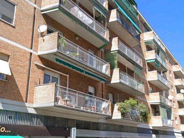 appartamento in vendita a Milano in zona Niguarda