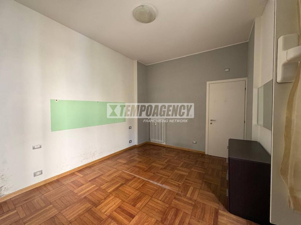 appartamento in vendita a Milano in zona Quarto Oggiaro