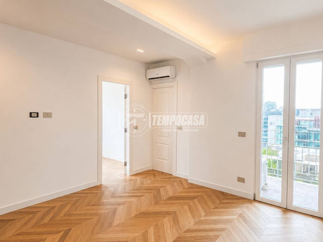 appartamento in vendita a Milano in zona Porta Nuova