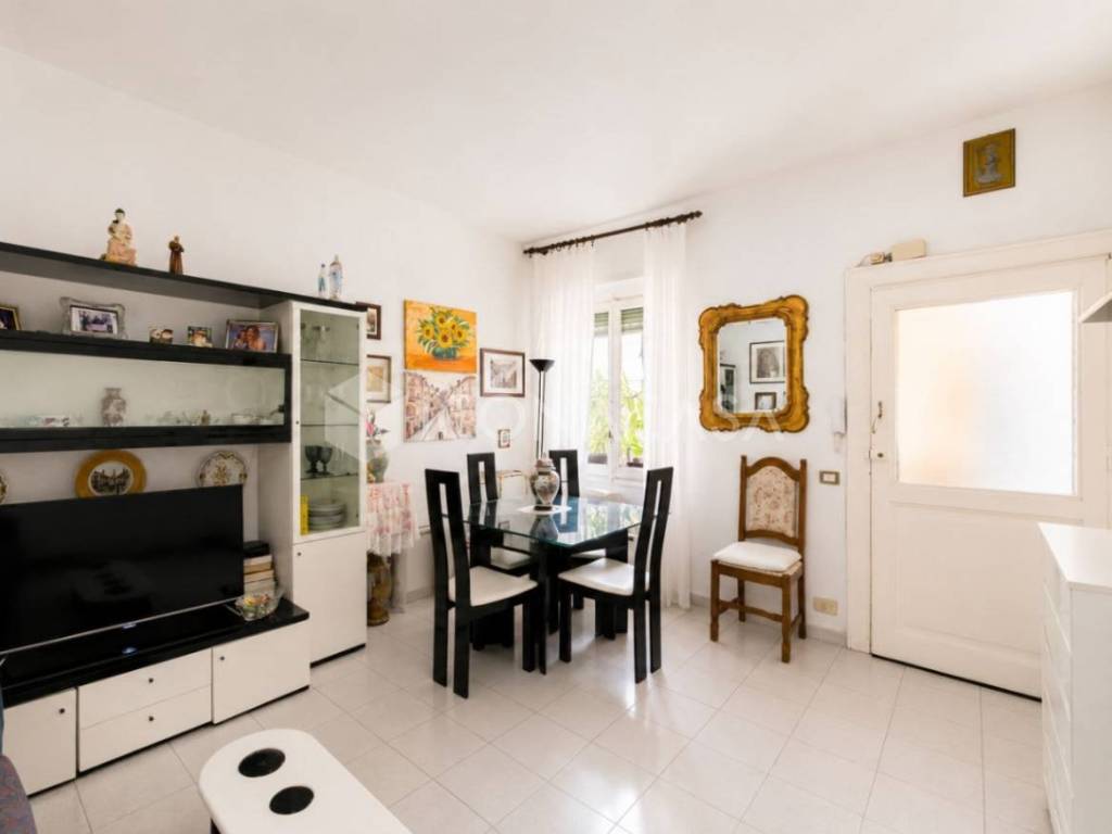 appartamento in vendita a Milano in zona Centro Direzionale