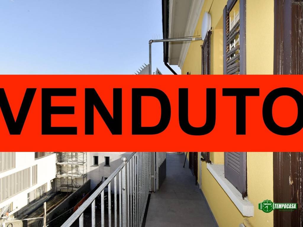 appartamento in vendita a Milano in zona Barona