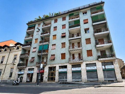 appartamento in vendita a Milano in zona Affori