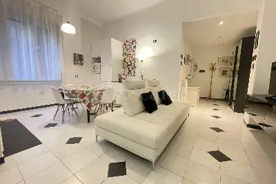 appartamento in vendita a Milano in zona Città Studi
