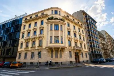 appartamento in vendita a Milano in zona Città Studi