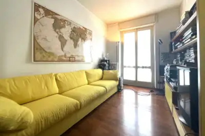 appartamento in vendita a Milano in zona Maggiolina
