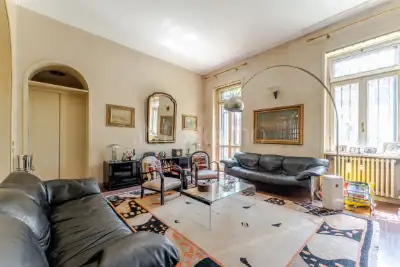 casa indipendente in vendita a Milano in zona Porta Romana