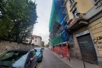 appartamento in vendita a Milano in zona Dergano
