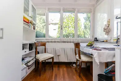 casa indipendente in vendita a Milano in zona Isola