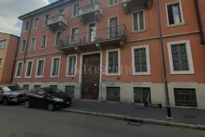 appartamento in vendita a Milano in zona Dergano