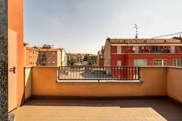appartamento in vendita a Milano in zona Stadera