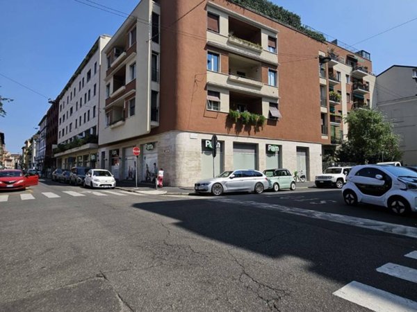 appartamento in vendita a Milano in zona Cinque Giornate