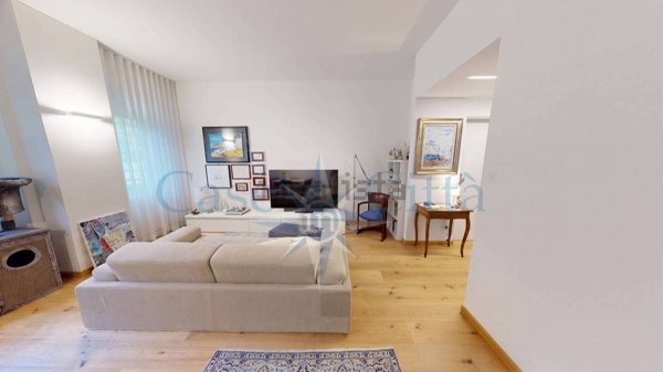 appartamento in vendita a Milano in zona Lorenteggio