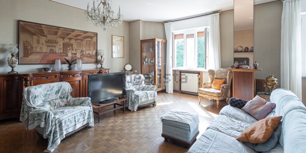 appartamento in vendita a Milano in zona Porta Romana
