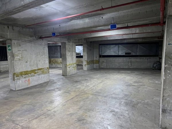 negozio in vendita a Milano in zona Centro Storico