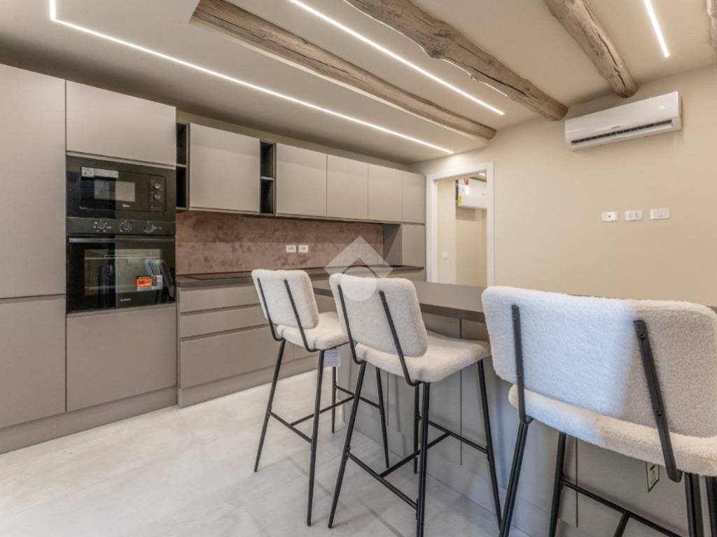 appartamento in vendita a Milano in zona Bovisa