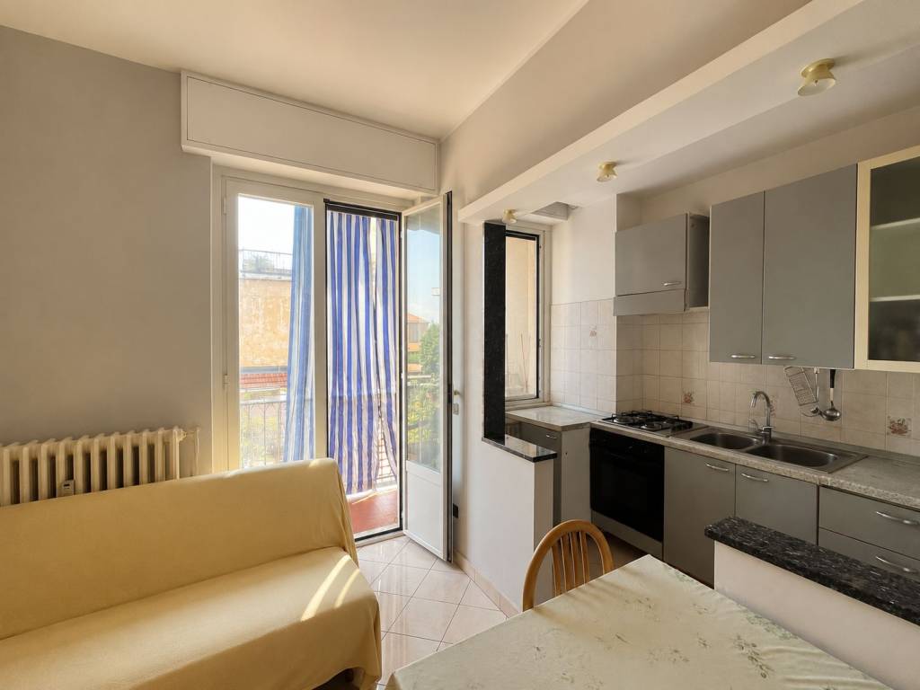 appartamento in vendita a Milano in zona Affori