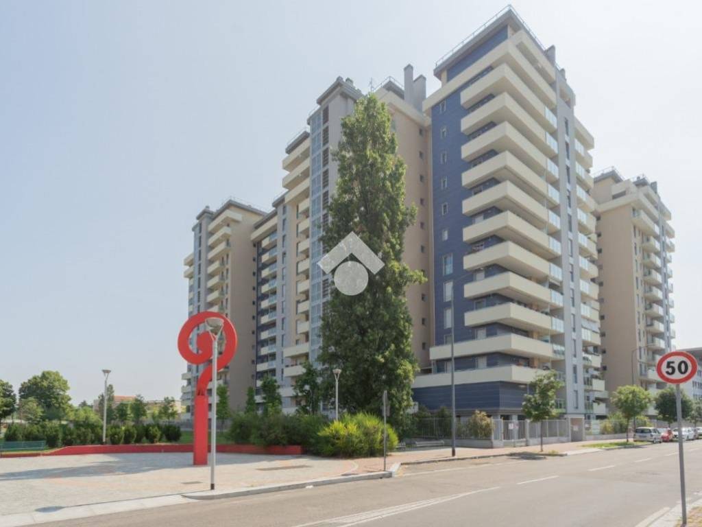 appartamento in vendita a Milano in zona Trenno