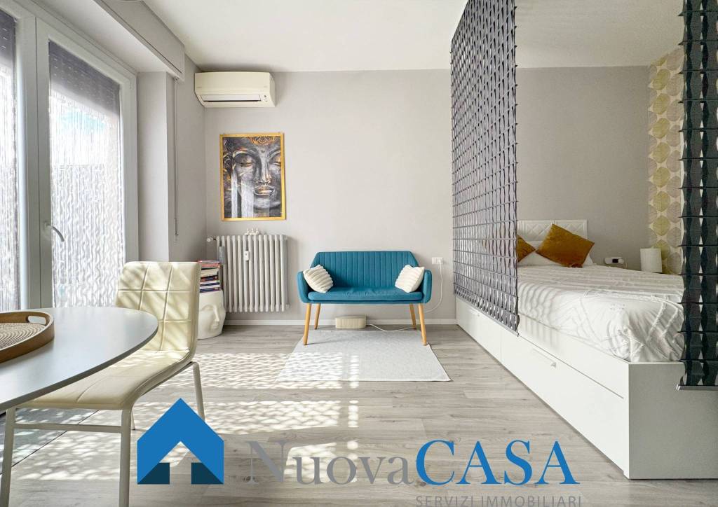 appartamento in vendita a Milano in zona Loreto