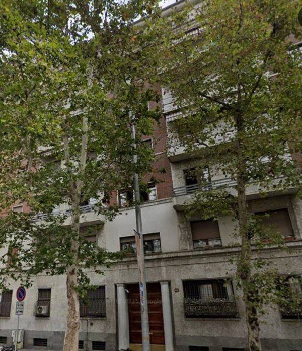 appartamento in vendita a Milano in zona Isola