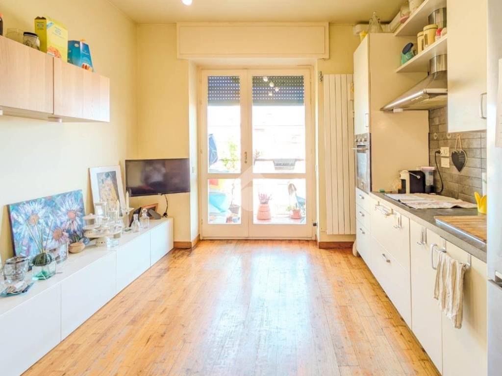 appartamento in vendita a Milano in zona Città Studi