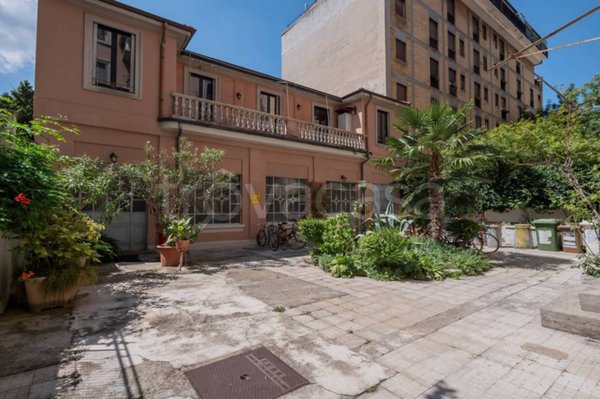 casa indipendente in vendita a Milano in zona Città Studi