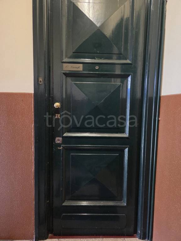 appartamento in vendita a Milano in zona Stadera